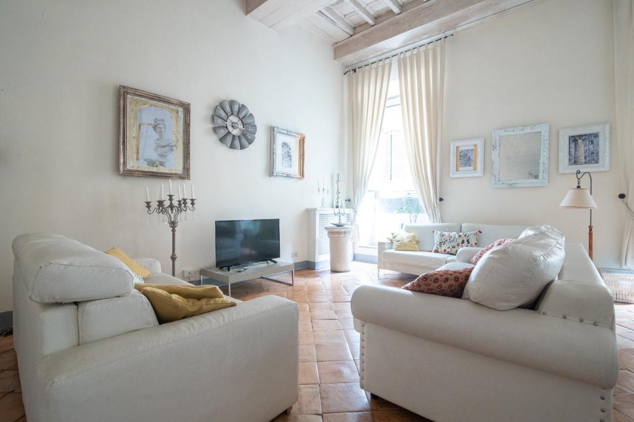 Luxury Piazza Navona Escape 11 Apartman Róma Kültér fotó
